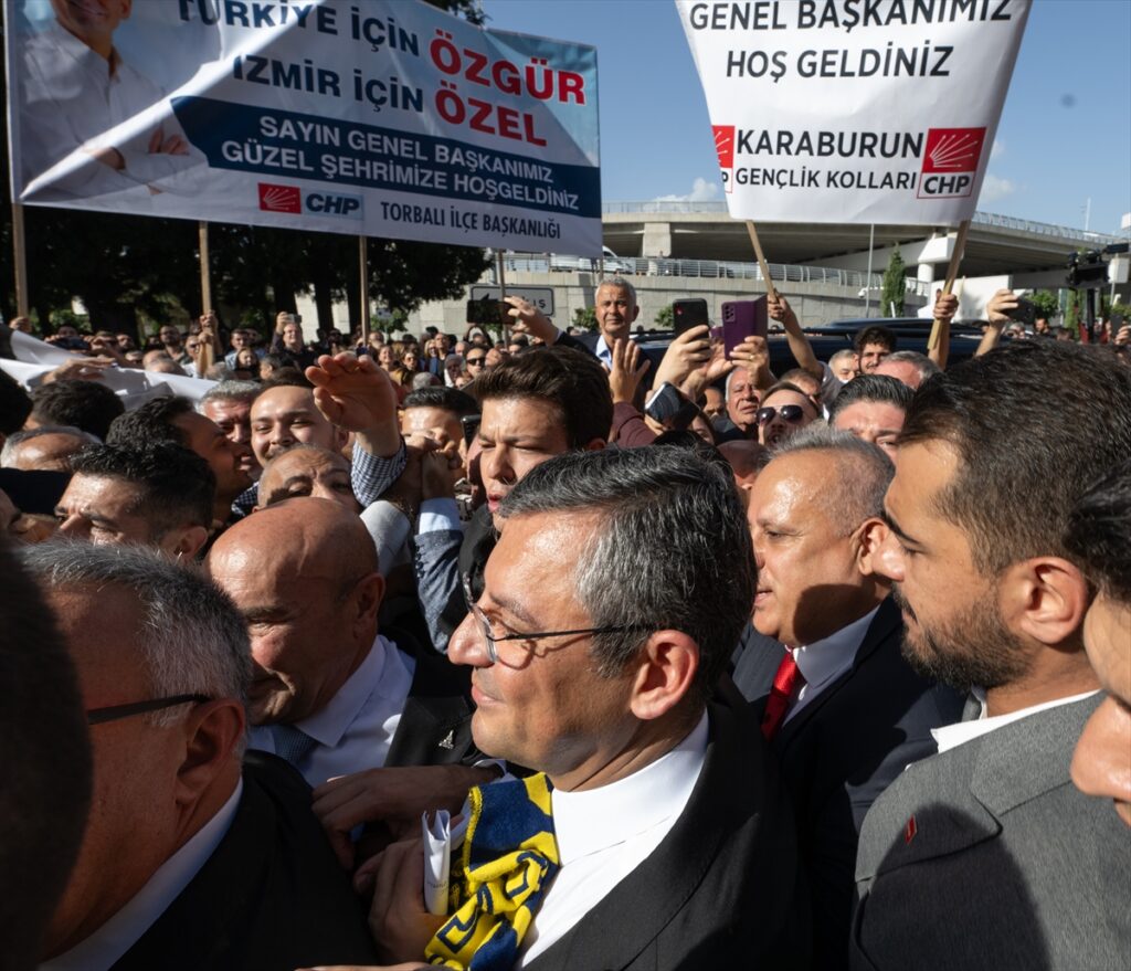 CHP Genel Başkanı Özgür Özel, Manisa'da konuştu: