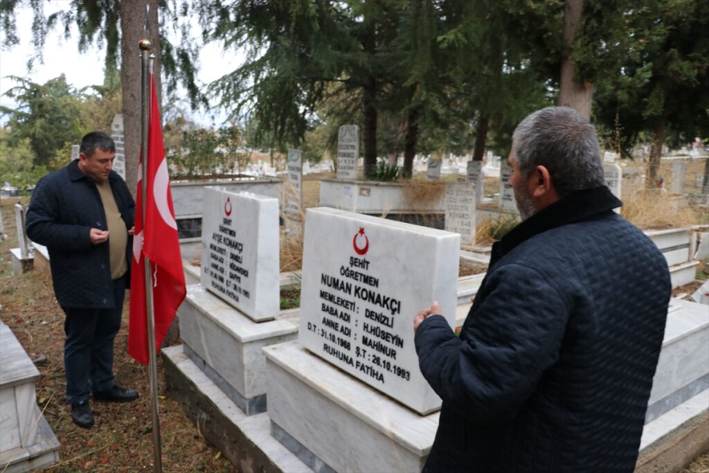 Şehit öğretmen çiftin yakınlarının acısı 30 yıldır dinmiyor