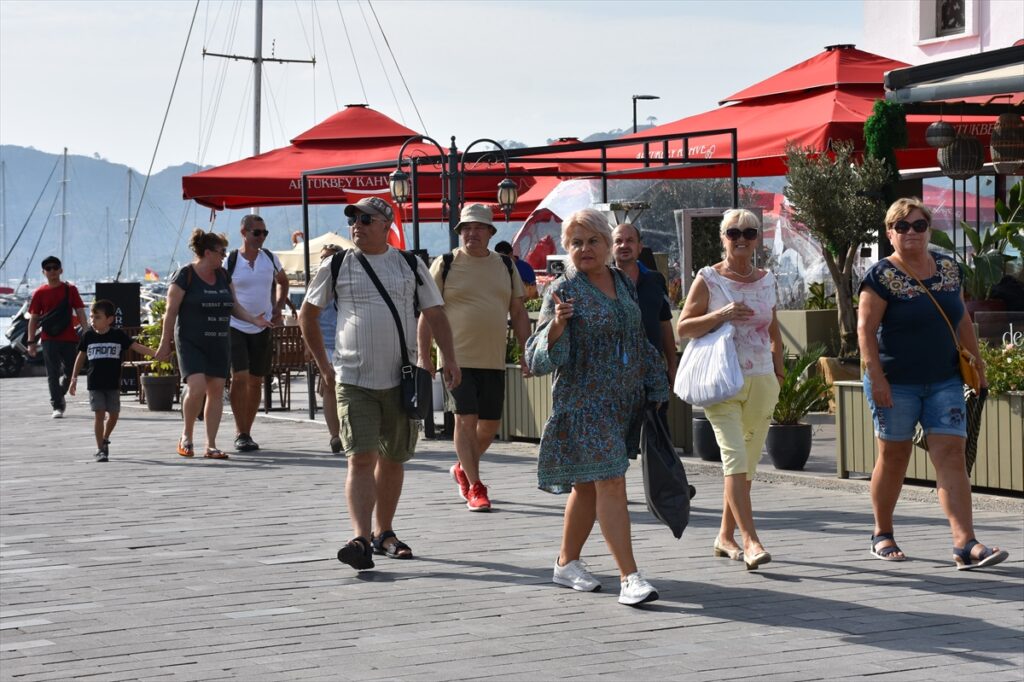 Yolcu gemisi “MSC Musica” rotasını İsrail yerine Marmaris'e çevirdi