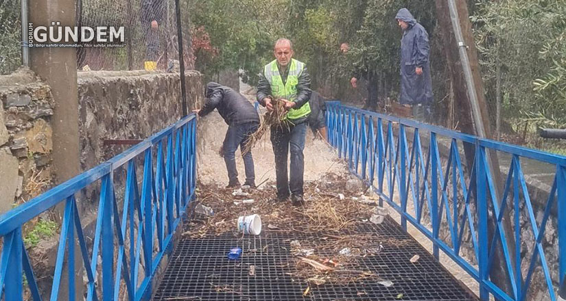 Başkan Aras Sahada Ekipleri Koordine Etti