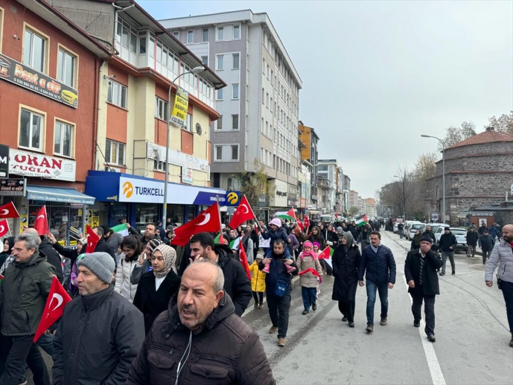 Afyonkarahisar'da İsrail'in Gazze'ye yönelik saldırıları protesto edildi