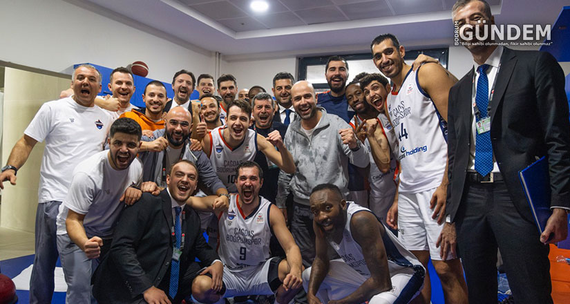 Çağdaş Bodrum Evinde Taraftarıyla Kazandı