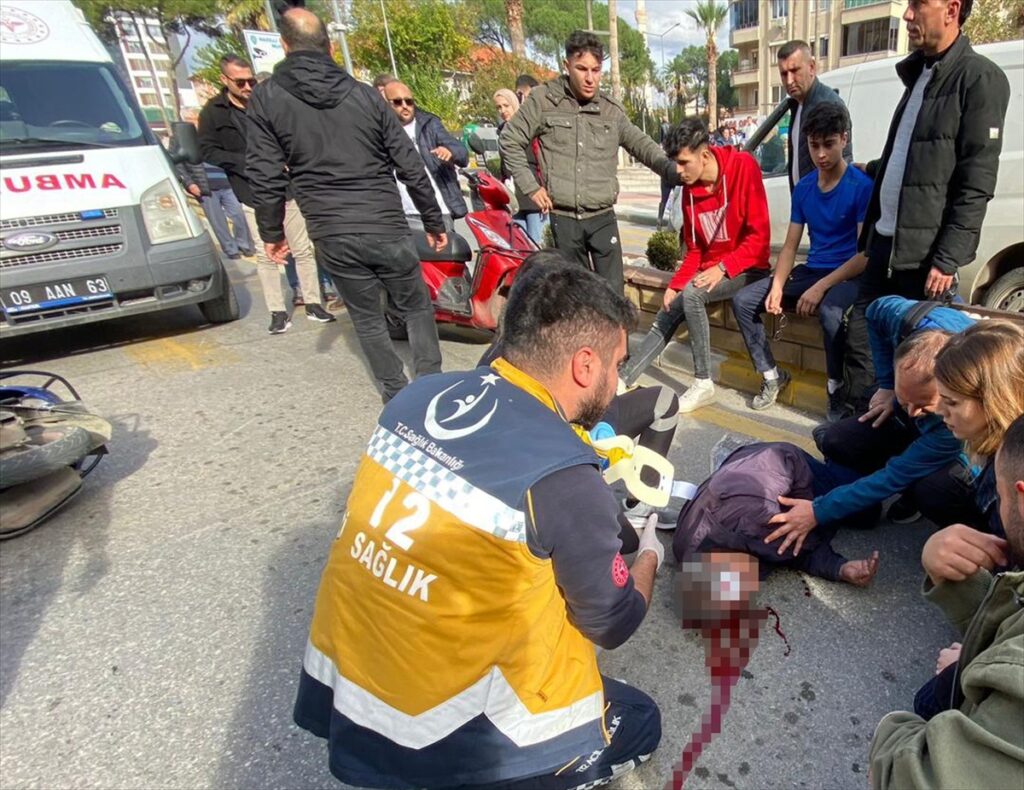 Aydın'da trafik kazasında 3 kişi yaralandı