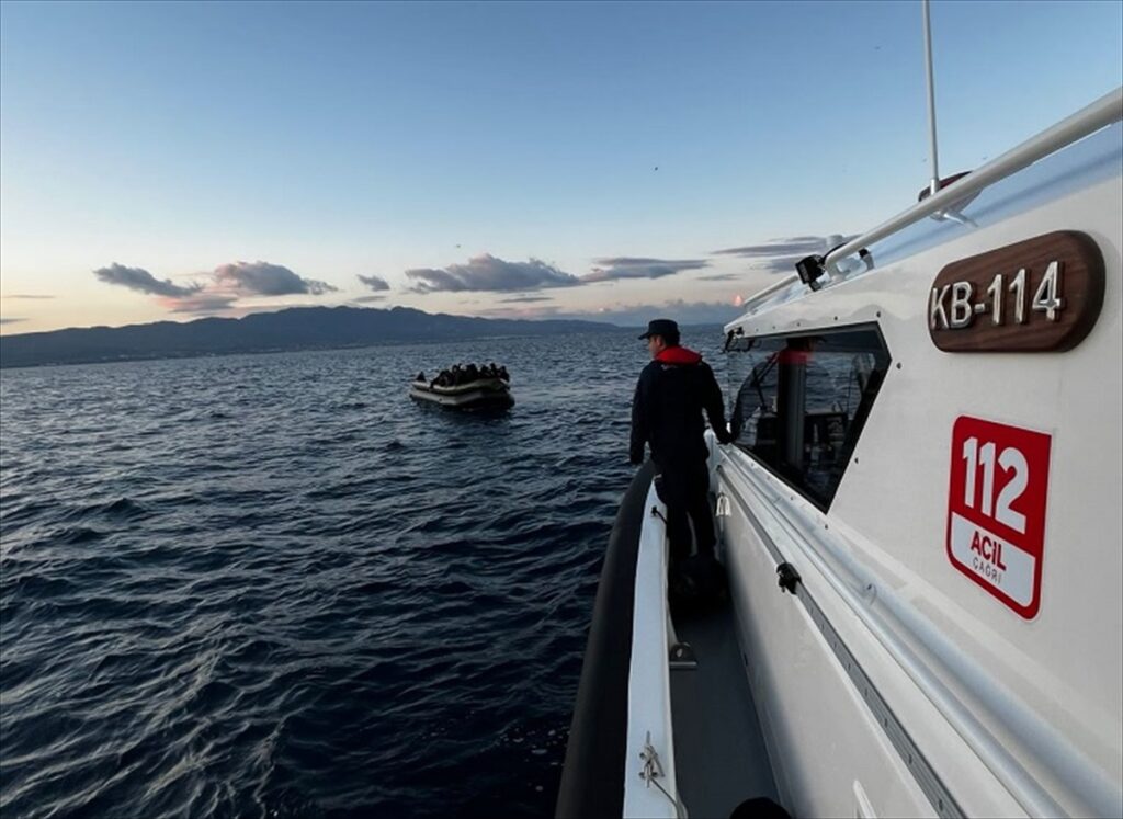 Bodrum açıklarında 42 düzensiz göçmen kurtarıldı
