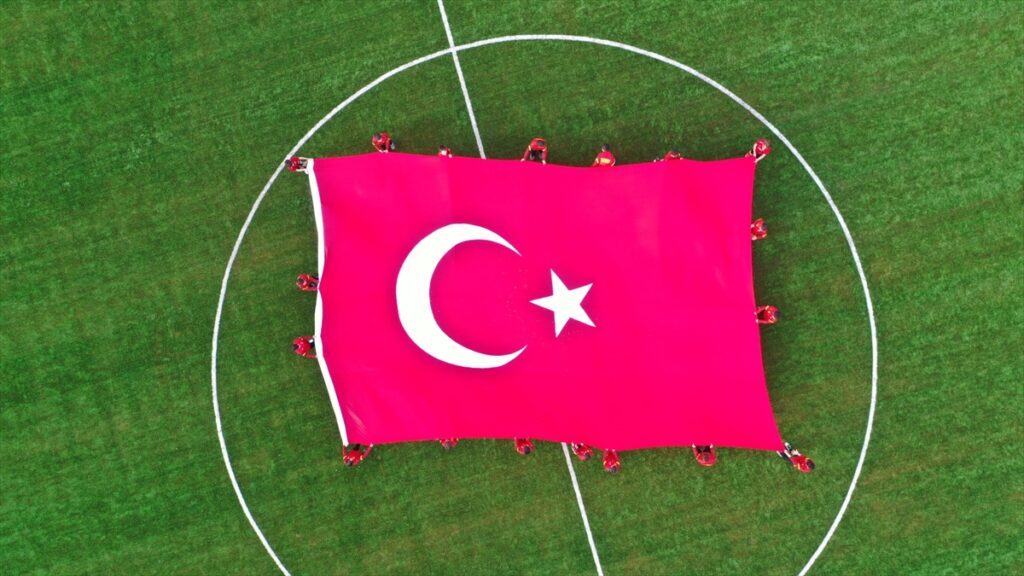 Bodrum'da Amiral Turgut Reis Futbol Sahası törenle açıldı