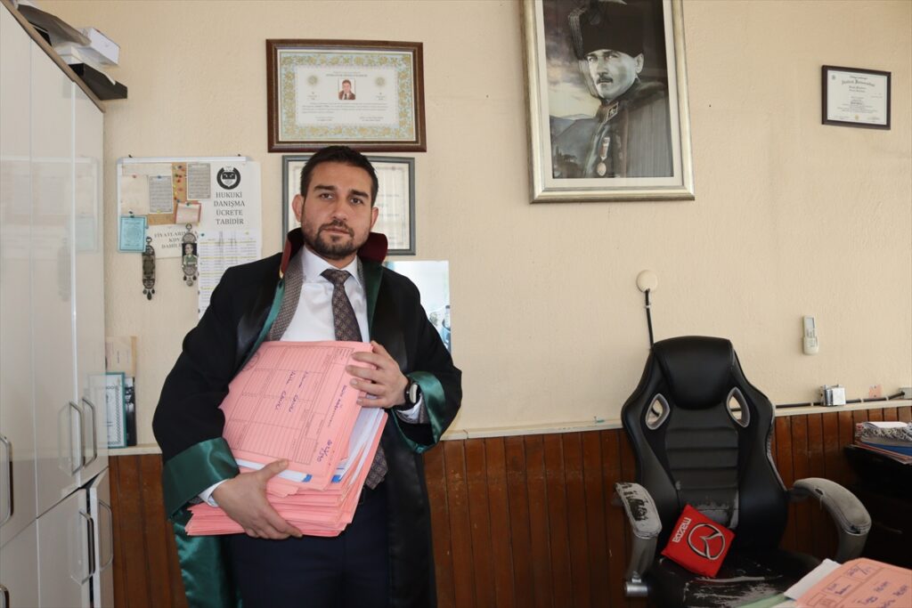 Denizli'de avukat aynı adliyede bir günde 25 duruşmaya katıldı