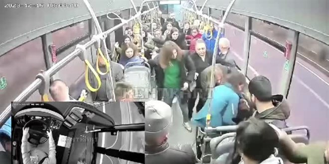 Otobüs şoförü, fenalaşan yolcuyu hastaneye yetiştirdi