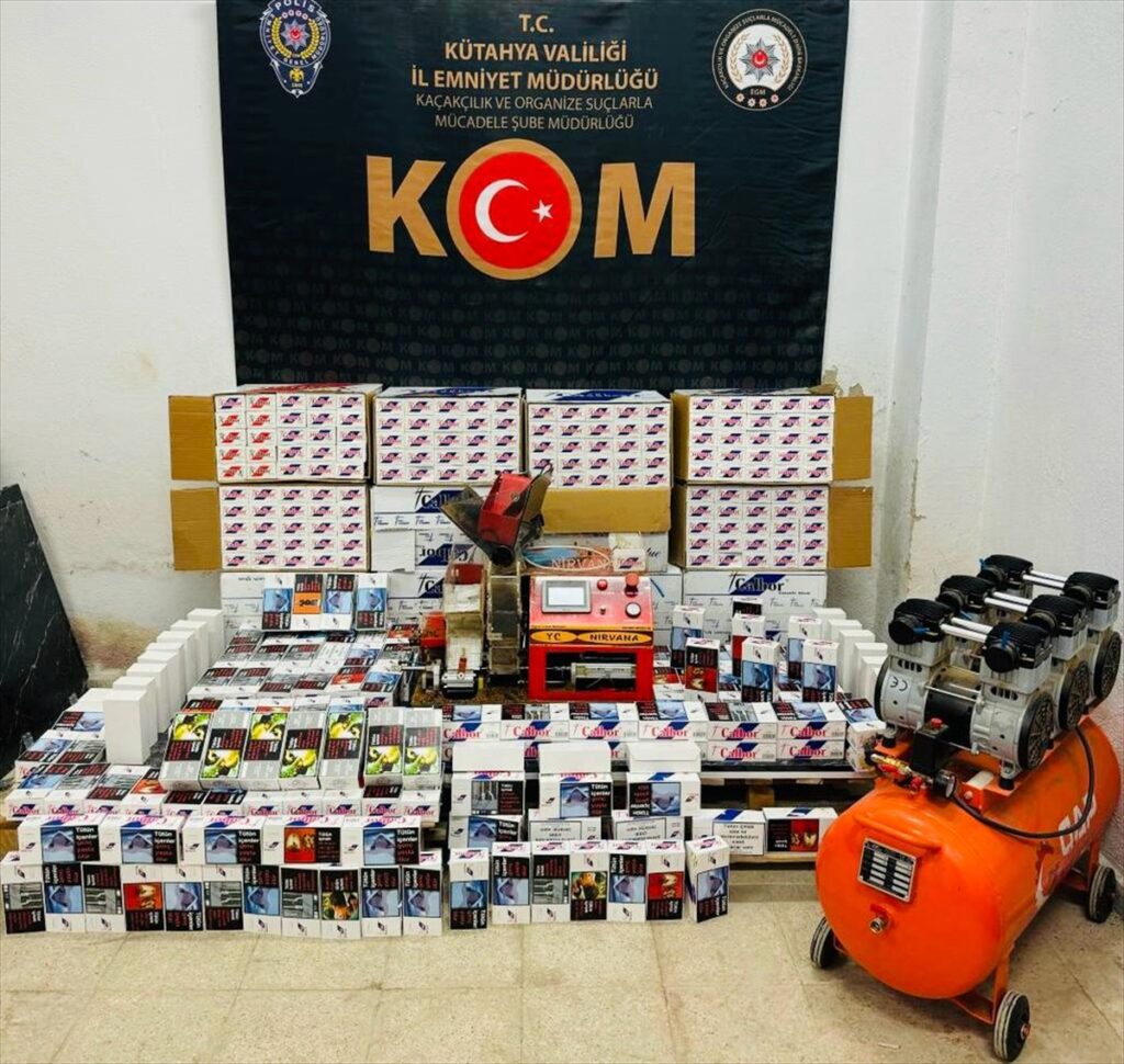 Kütahya'da 102 bin 200 makaron ele geçirildi