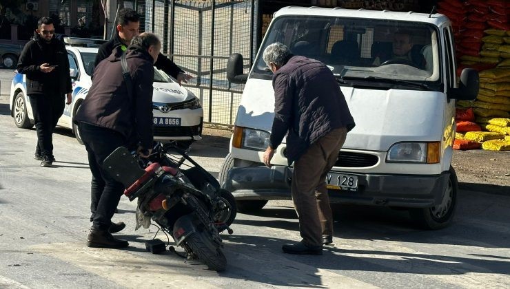 Minibüs ile elektrikli bisiklet çarpıştı: 1 yaralı
