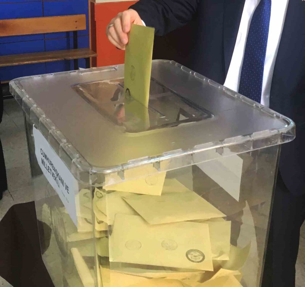 Muğla’da 7 ayda seçmen sayısı 685 kişi azaldı