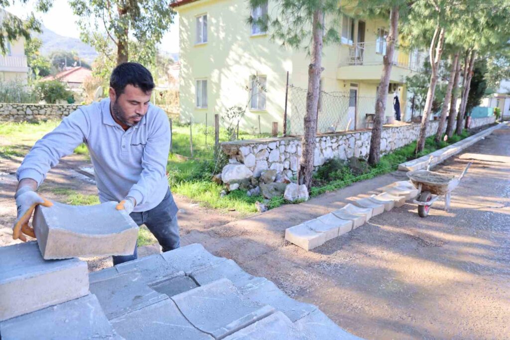 Selimiye’de spor alanı çalışması hız kesmiyor
