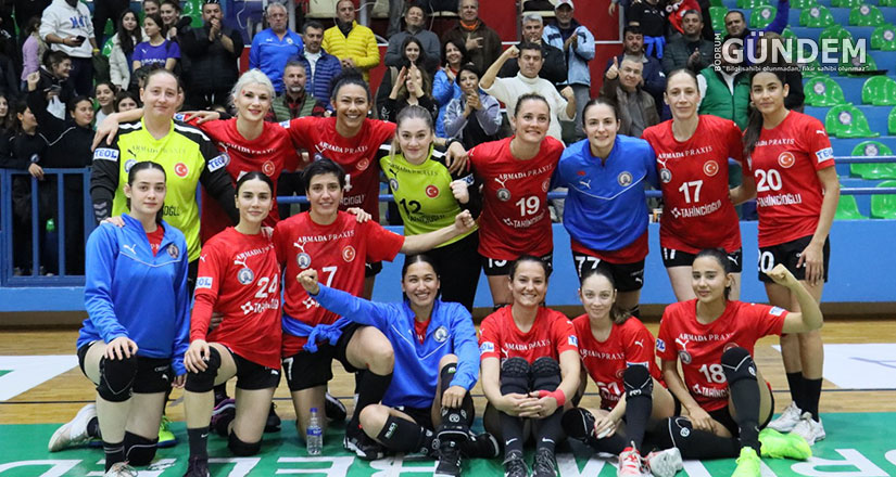 Denizin Kızları Yarı Finale Yükseldi