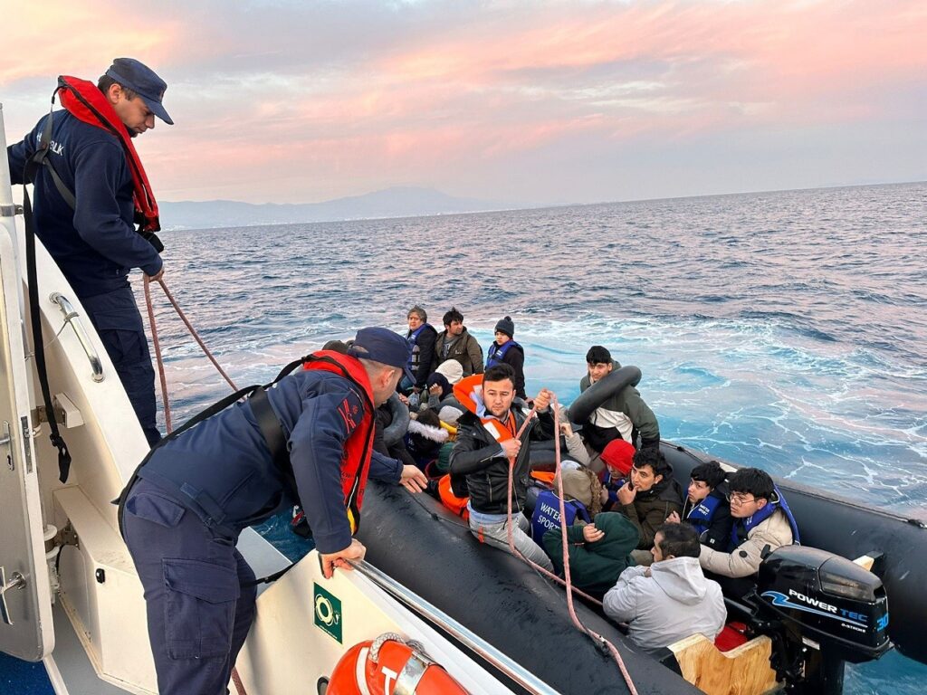 Bodrum’da 37 düzensiz göçmen yakalandı