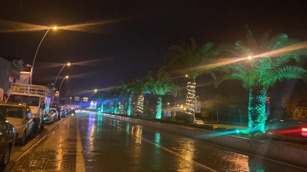 Marmaris’te gök gürültülü sağanak yağışlar başladı