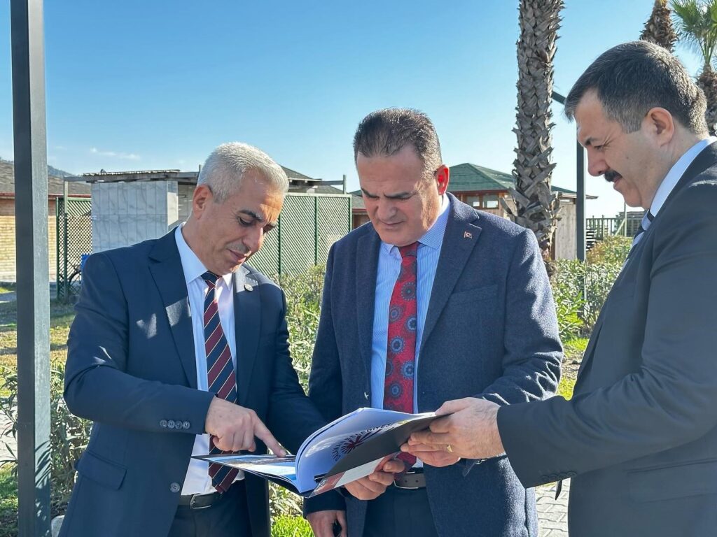 Muğla Valisi Akbıyık, Dalaman’da incelemelerde bulundu