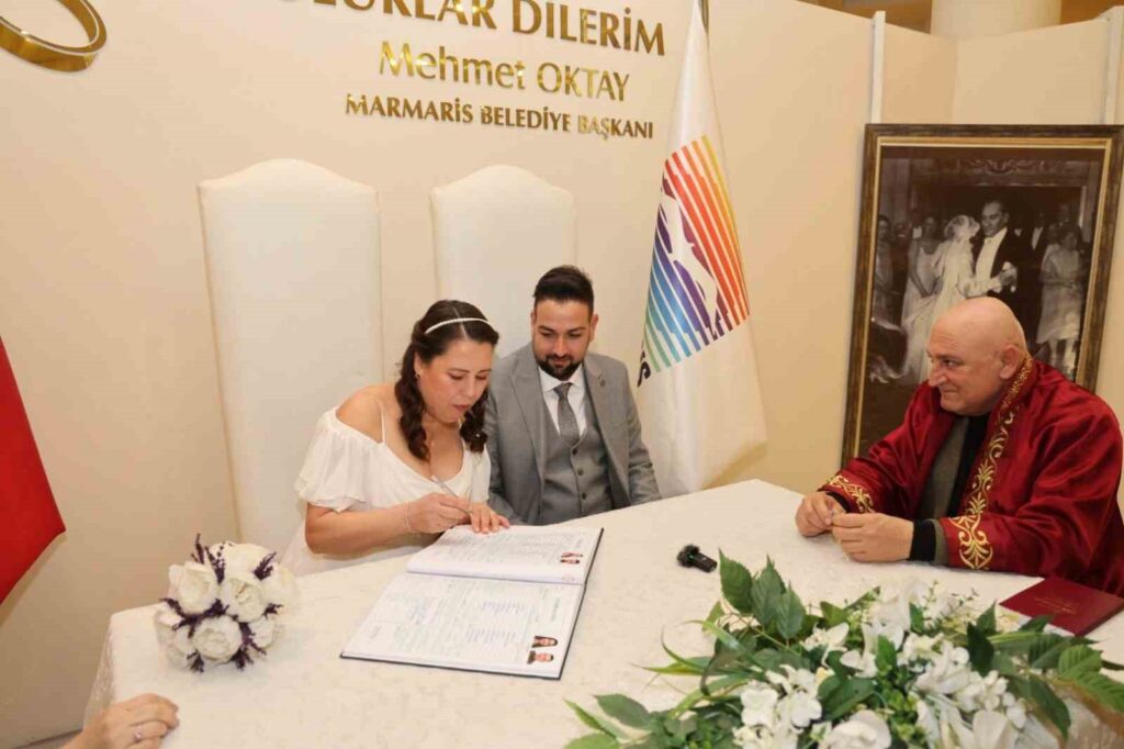 Mutluluğa Sevgililer Günü’nde ‘Evet’ dediler