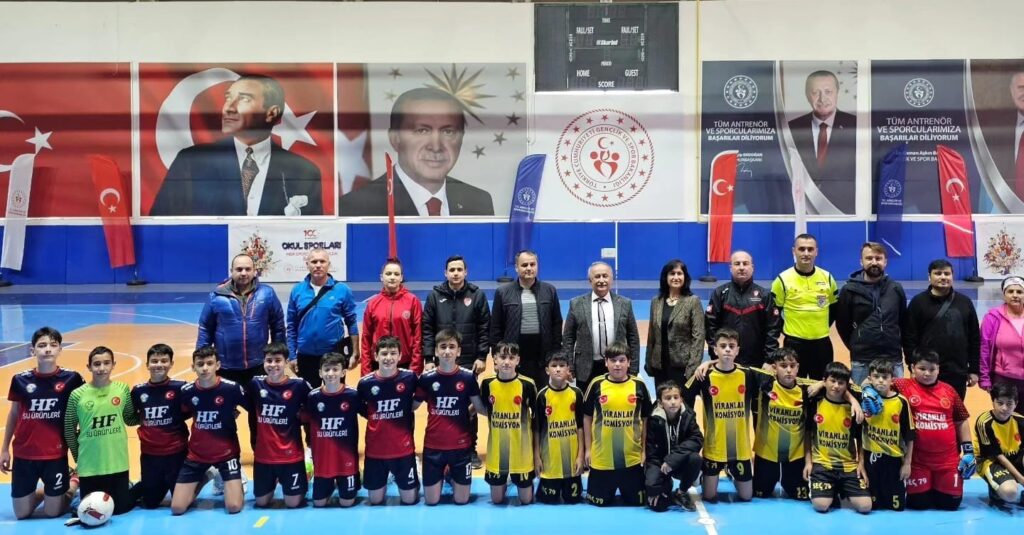 Seydikemer’de futsal şampiyonası
