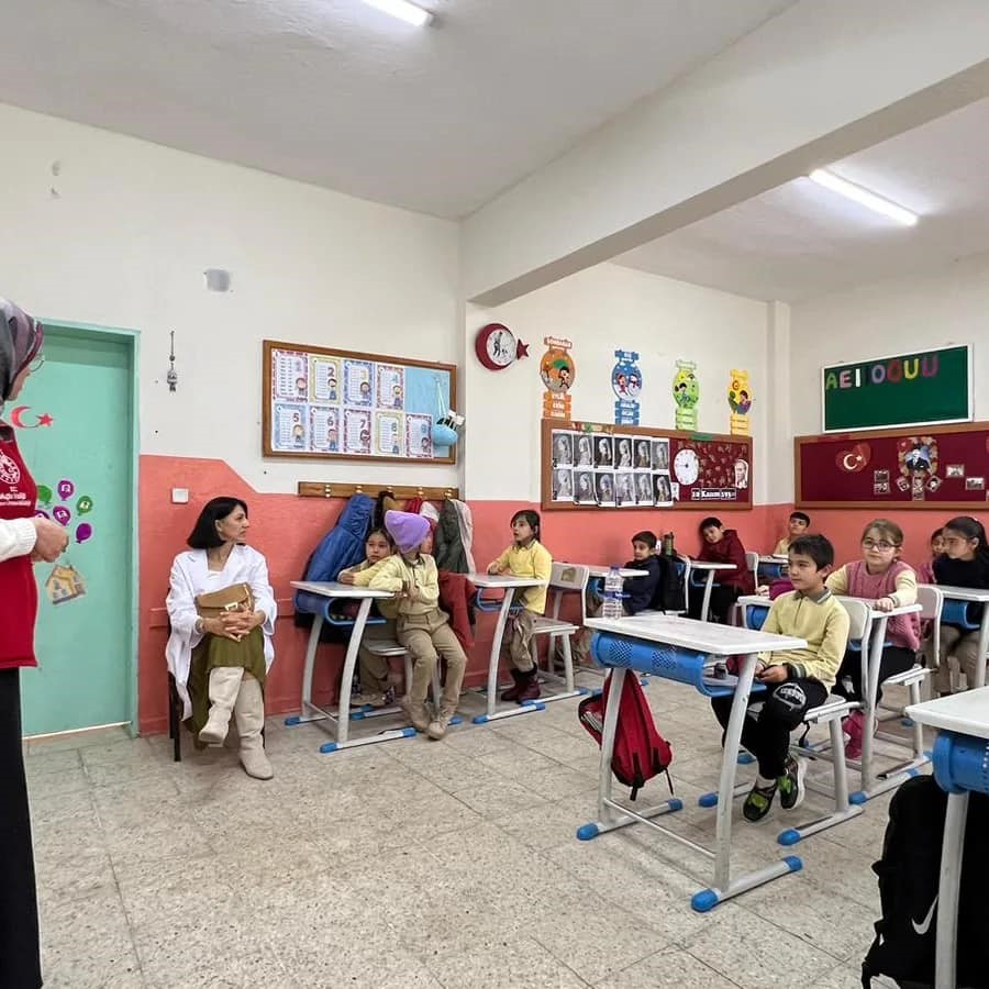 Seydikemer’de okullarda sağlıklı beslenme eğitimi verildi