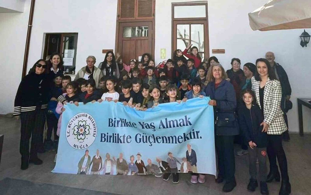 Büyükşehir’den Yaşlılara Saygı Haftası’nda farklı etkinlikler