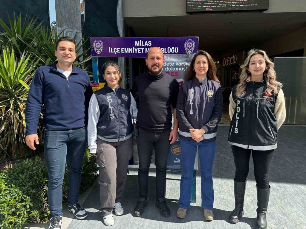 Milas’ta emniyet ekipleri kadınların günlerini kutladı