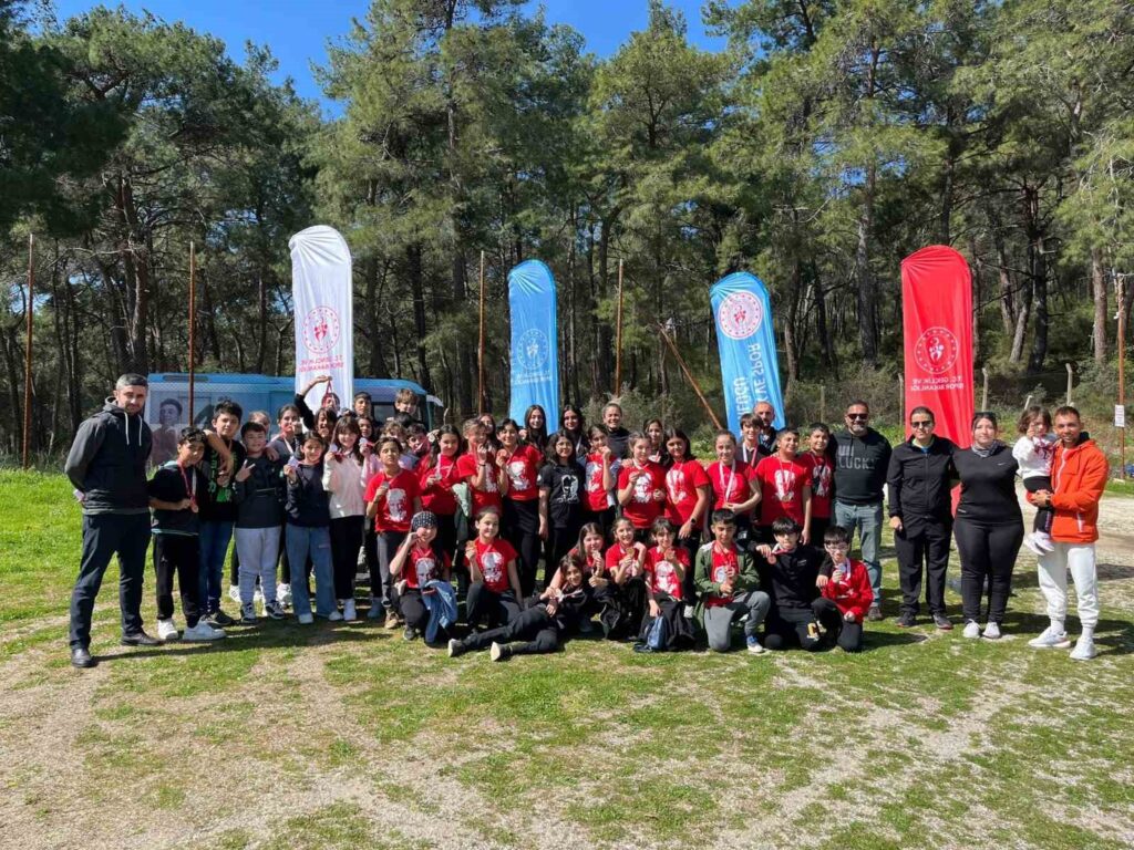 Muğla’da “Türk’ün özü Akif’in sözü” bocce turnuvası düzenlendi