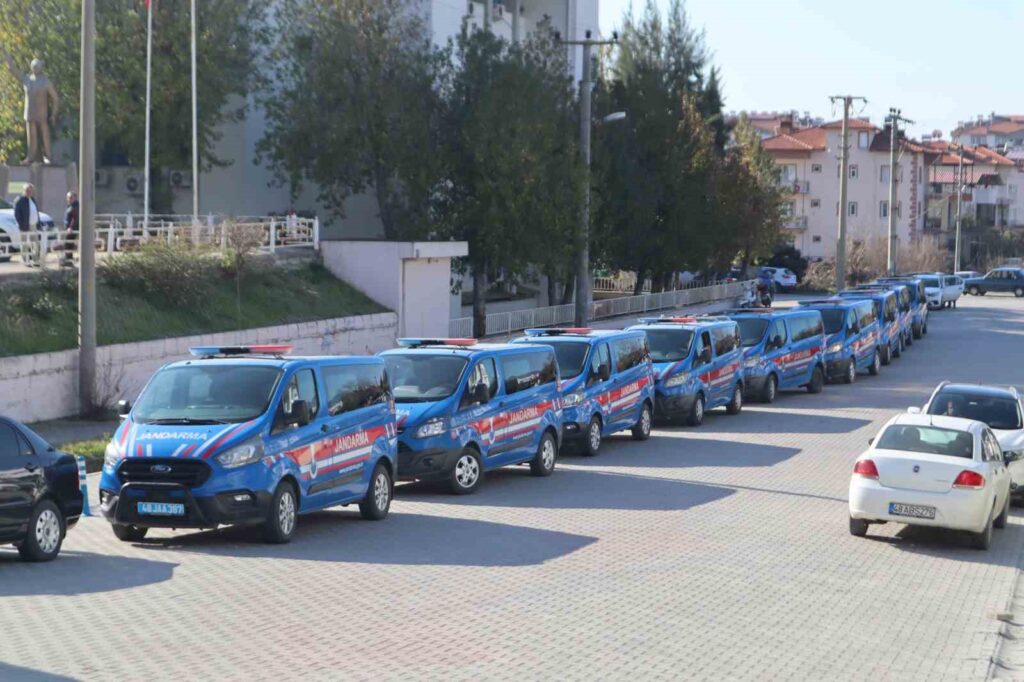 Ortaca’da dolandırıcılık operasyonu: 10 gözaltı