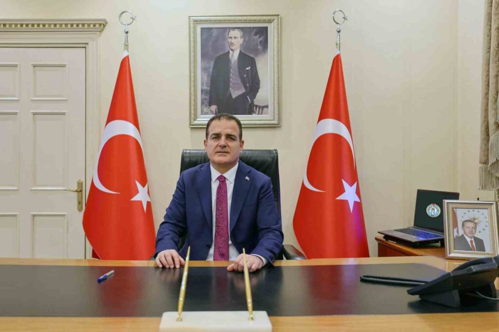Vali Akbıyık’tan 18 Mart Çanakkale Zaferi mesajı