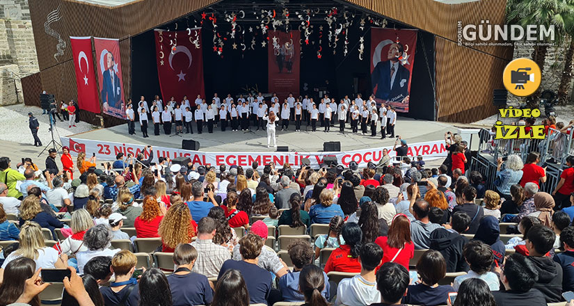 Bodrum Kalesi’nde coşkulu 23 Nisan kutlaması