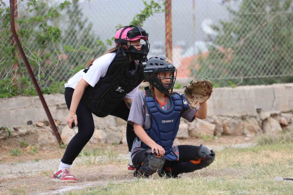 Fethiye’de Softbol Türkiye Şampiyonası başladı