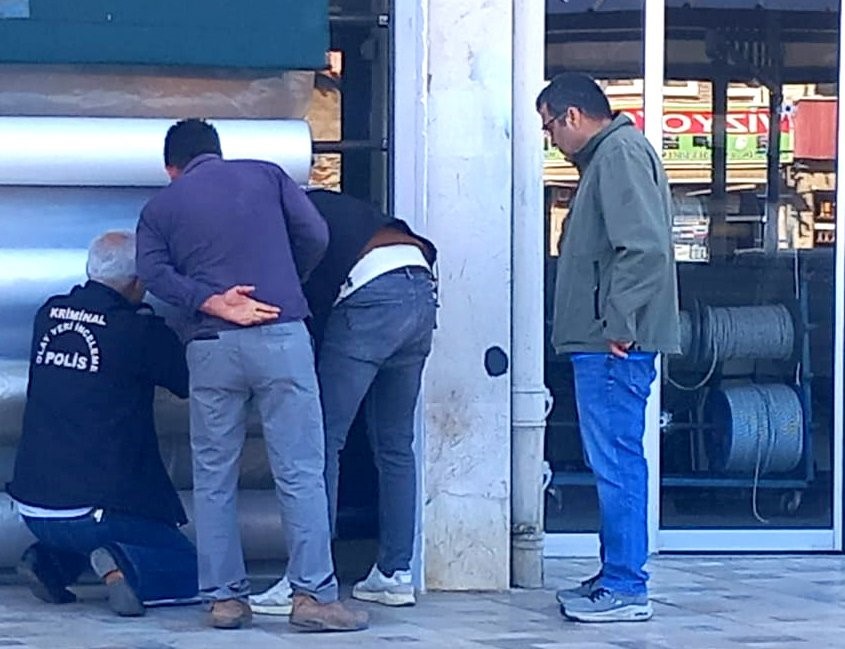İş yerine silahlı saldırı