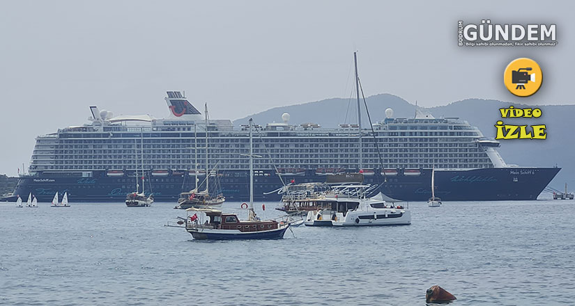 Dev gemi 2 bin 571 yolcu ile Bodrum’a geldi