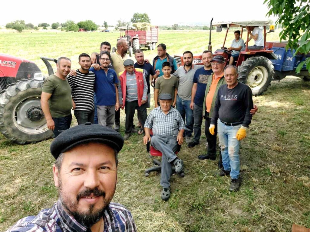 Büyükşehirden üreticiye kaba yem desteği