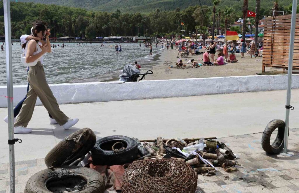 Muğla’da 18 noktadan 17 ton çöp çıktı