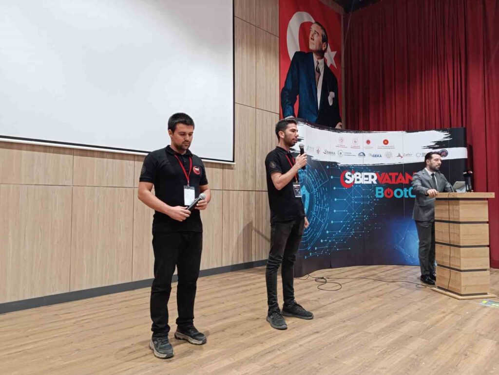 15 öğrenci, Siber Vatan Bootcamp etkinliğine katıldı