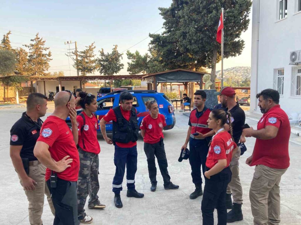 Yaşlı kadın tarlada ölü bulundu
