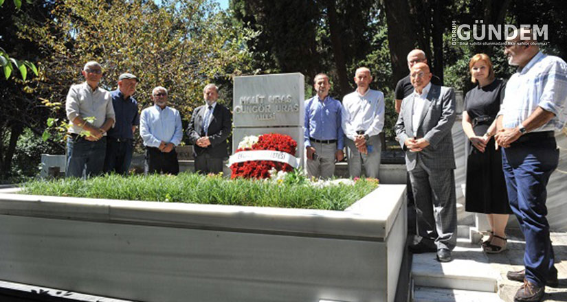 Güngör Uras mezarı başında anıldı