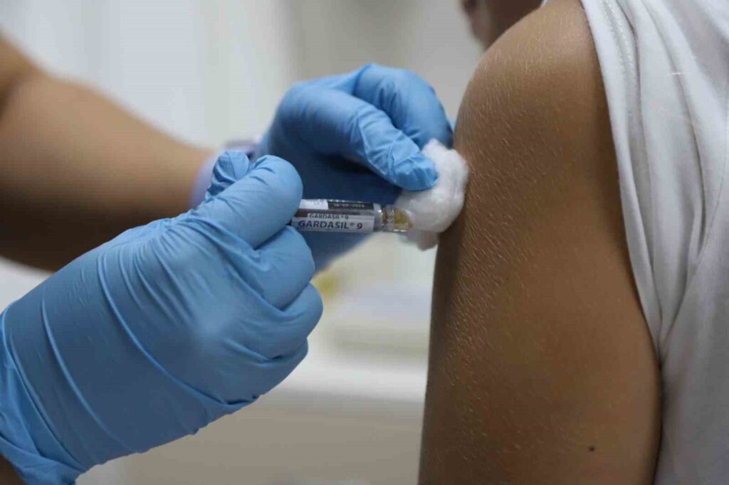 Ücretsiz HPV Aşısı Başvuruları Devam Ediyor