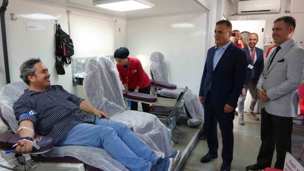 Muğla’da 17 Ağustos Depremi’nin yıl dönümünde kan bağışı kampanyası