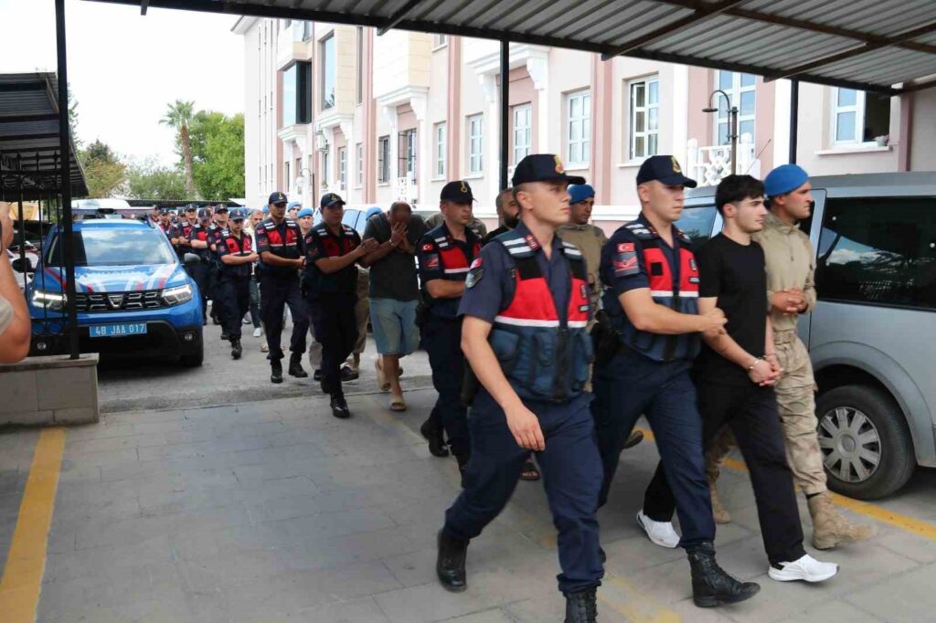Fethiye’de kavgaya karışan 2 kişi tutuklandı