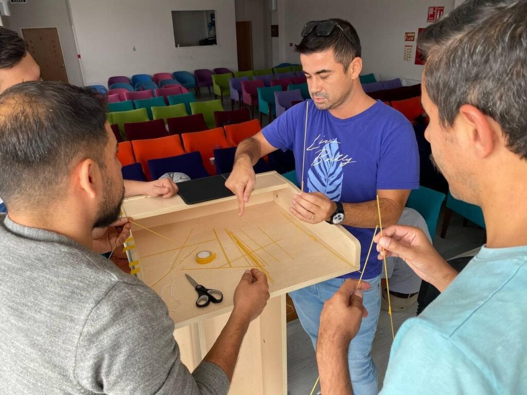 Kavaklıdere ve Yatağan’da STEM seminerleri düzenlendi