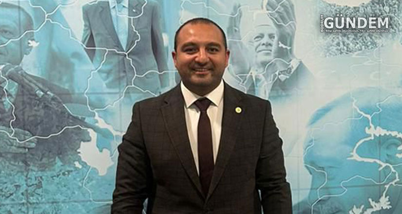 Yaşar Yıldız, AK Parti Bodrum İlçe Başkanı olarak atandı 