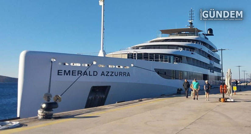 Emerald Azzurra 93 yolcu ile Bodrum’a geldi
