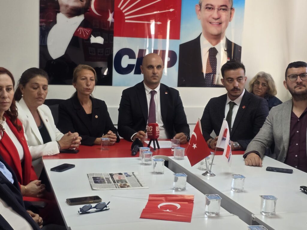 Tuna Işın tören alanını niçin terk ettiğini açıkladı