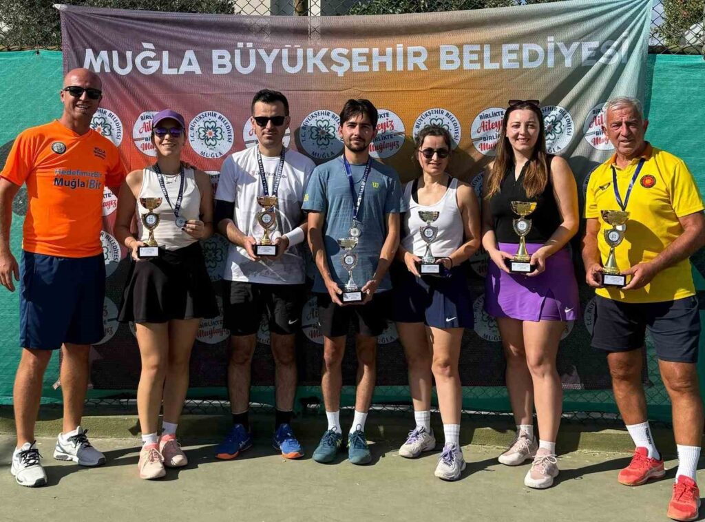 6. Geleneksel Cumhuriyet Kupası Karma Tenis Turnuvası