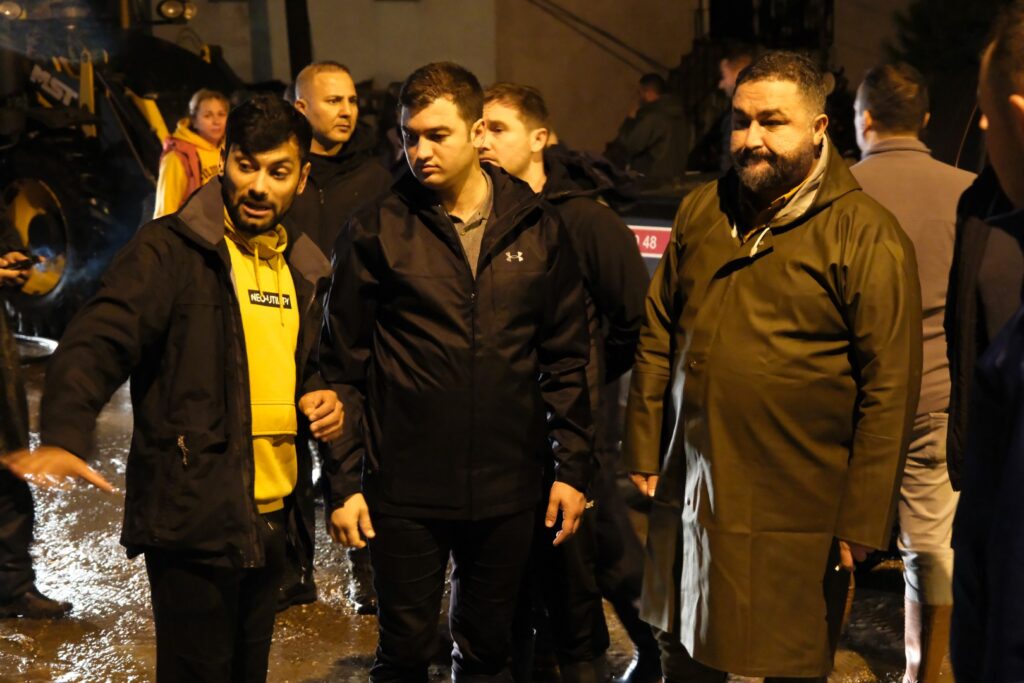 Başkan Mandalinci’den Yağış Mesaisi