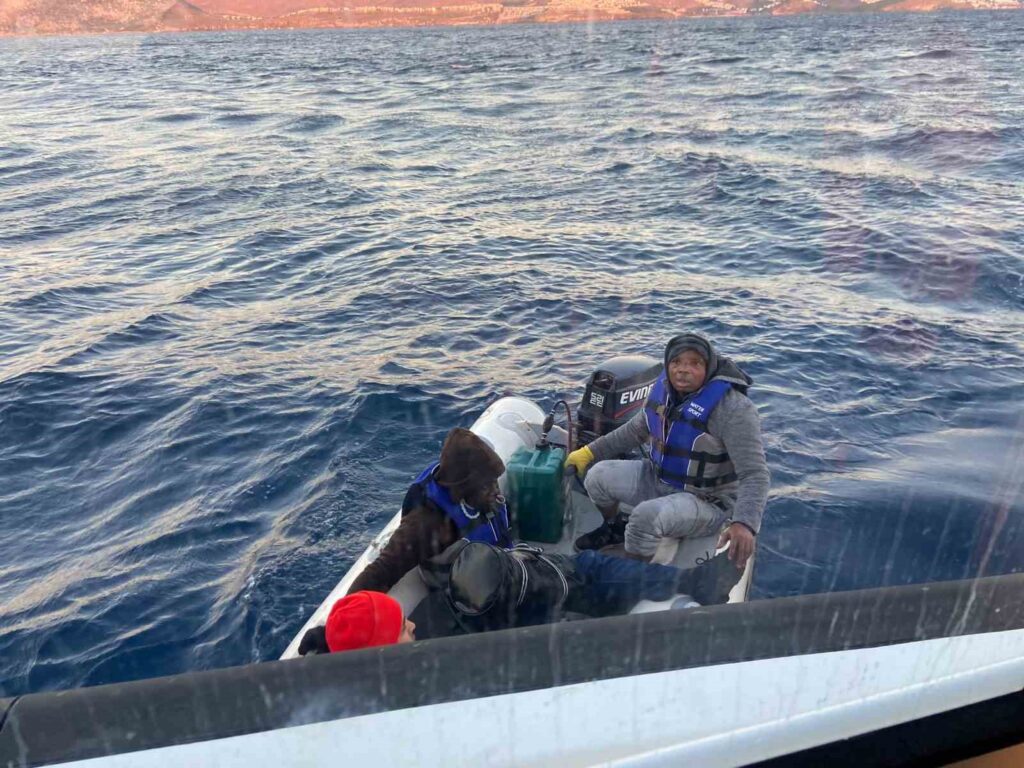 Bodrum’da 34 düzensiz göçmen karaya çıkarıldı