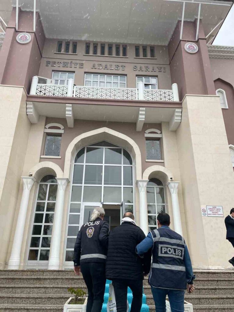 Fethiye’de hırsızlık suçundan aranan şahıs tutuklandı