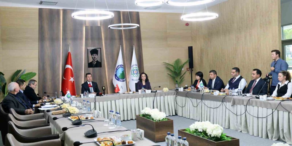Başkan Aras: “Kent Vergisi merkezi bütçeye yük getirmez”