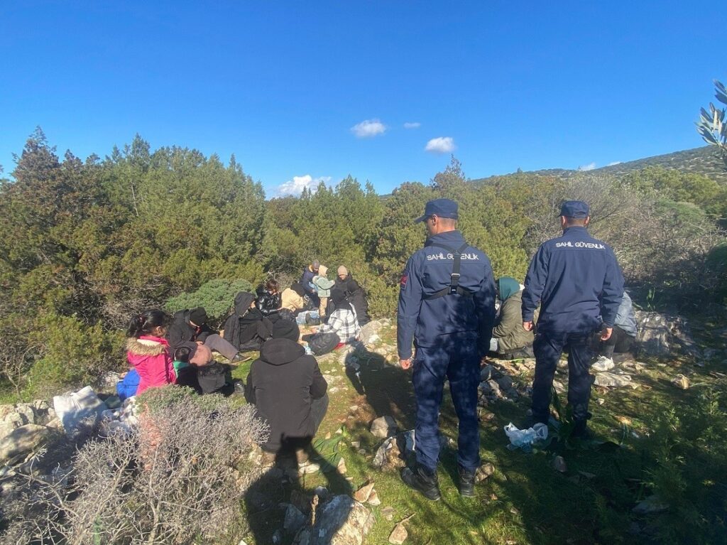 Bodrum’da 18 Düzensi̇z Göçmen Yakalandı