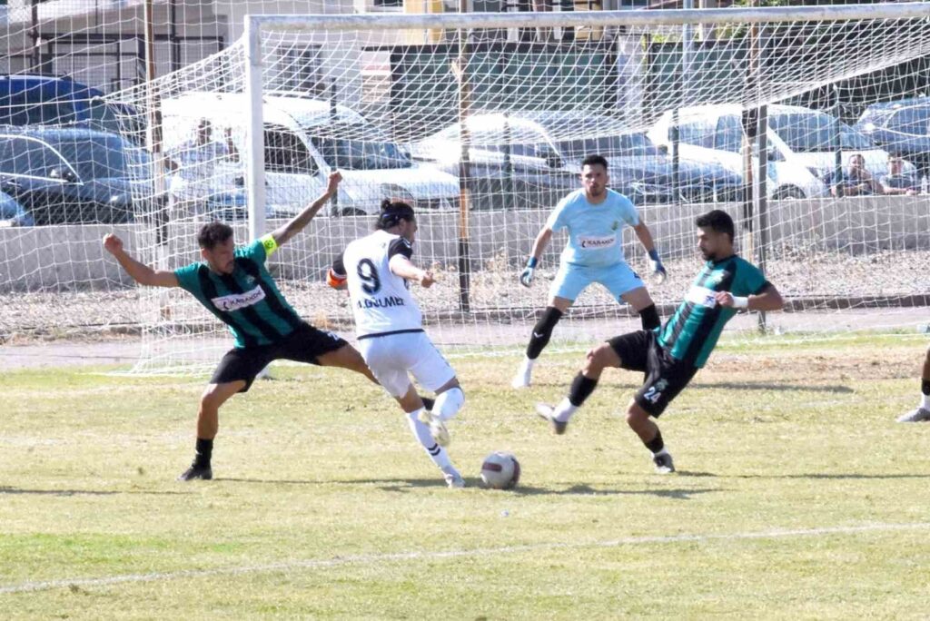Bölgesel Amatör Li̇gde Muğla Derbi̇si̇